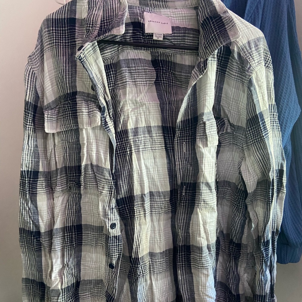 American eagle white and black flannel